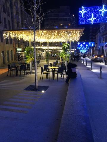 Ferienwohnung Preciosa Casa En El Centro Con Wifi Vigo Exterior foto